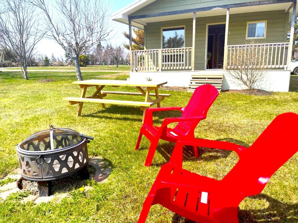 Fiddlers Green Country Cottages Бракли Бийч Екстериор снимка